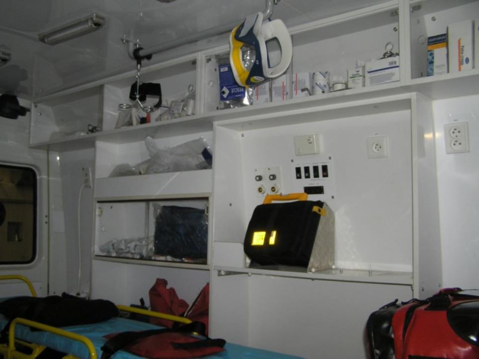 Robôs industriais-13